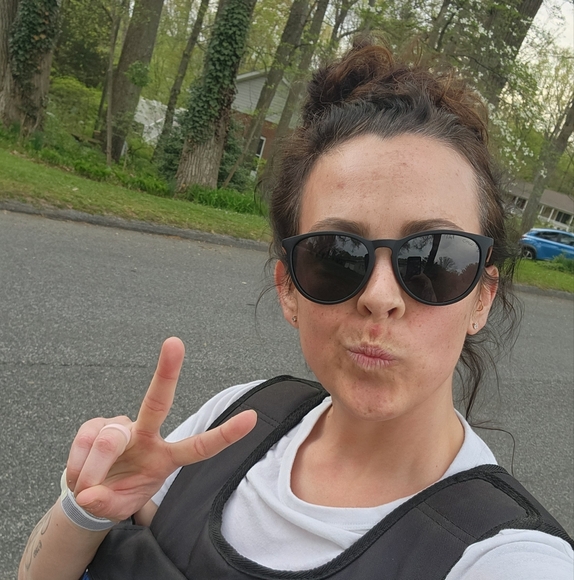 Meet your Posher, Justina - Picture 4 of 4